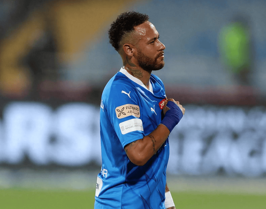 ayx体育赛事直播包含内马尔连续三场比赛得分超过领先优势明显，雄鹿不断突破！引发球迷热议的词条