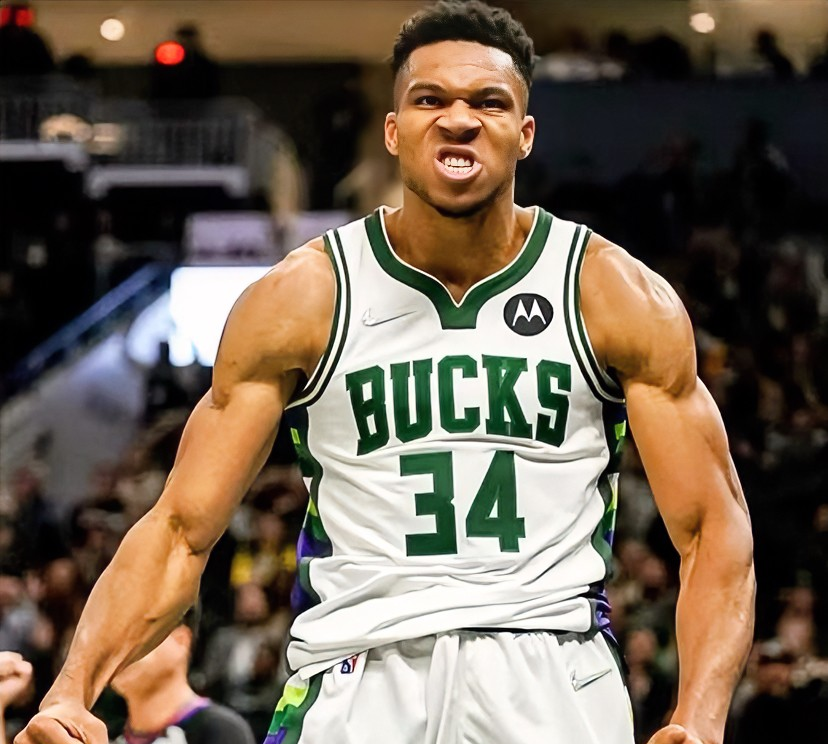 冲刺阶段NBA季后赛传出新动向,密尔沃基雄鹿队长鼓劲,管理层表态:底气十足,更衣室氛围转暖的简单介绍 冲刺阶段NBA季后赛传出新动向,密尔沃基雄鹿队长鼓劲,管理层表态:底气十足,更衣室氛围转暖的简单介绍