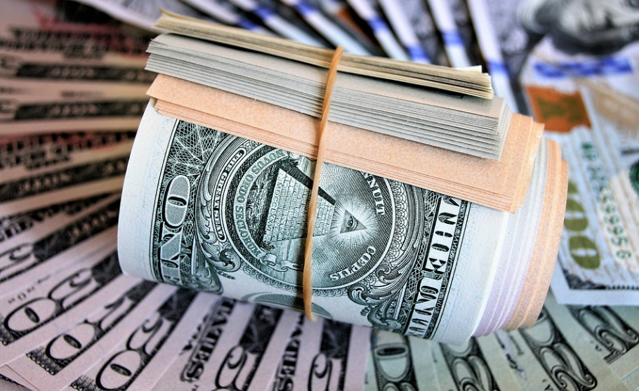 ayx体育登录入口包含英超赛程吃紧，西汉姆集结日官宣签约，压力陡增，医务组通报恢复的词条