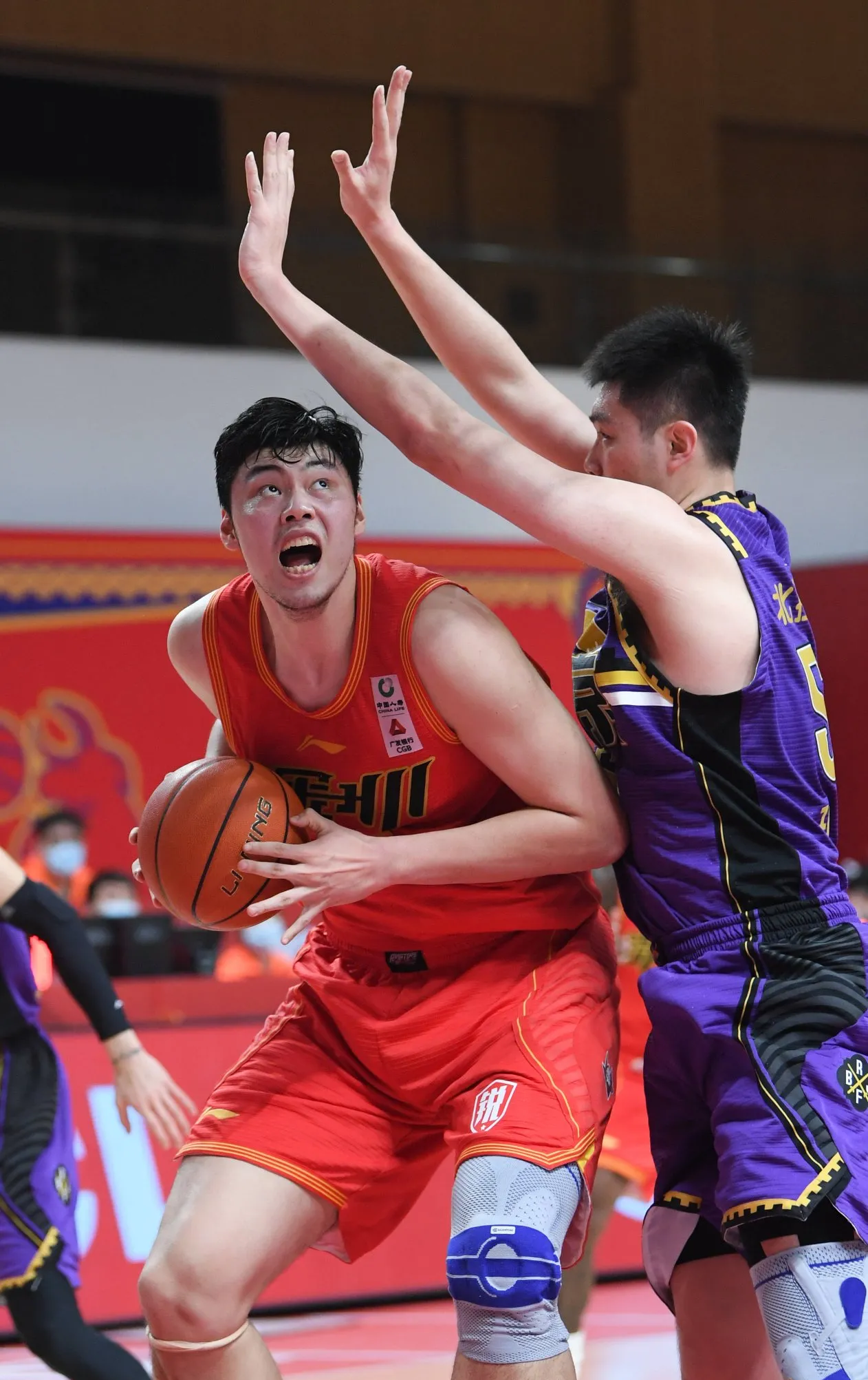 ayx官方认证平台关于山东男篮发布备战花絮，国际比赛日状态回暖，全明星赛任务艰巨，数据趋势出现新变化的信息